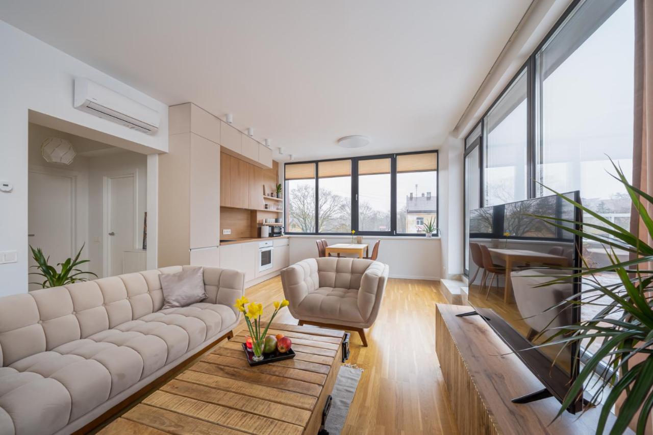 1-Bedroom Penthouse With Underground Parking Riga Dış mekan fotoğraf