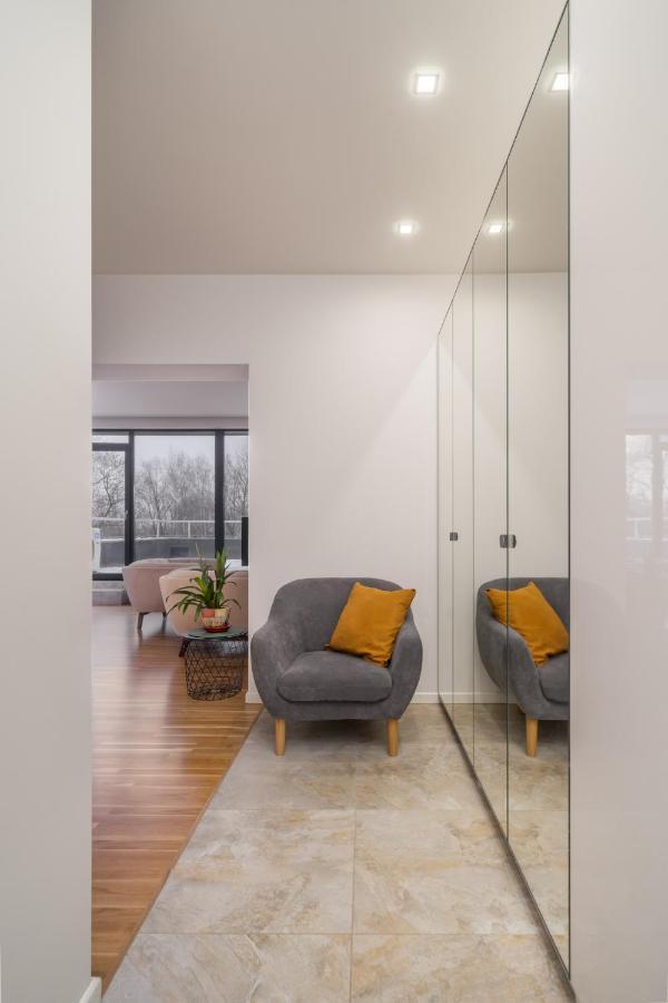 1-Bedroom Penthouse With Underground Parking Riga Dış mekan fotoğraf